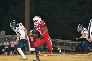 Central Eagles at East Clarendon Wolverines (Nov. 14, 2025) – Photos by Simeon Little